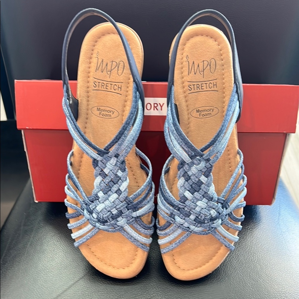Impo Women's Blue Stretch Sandals